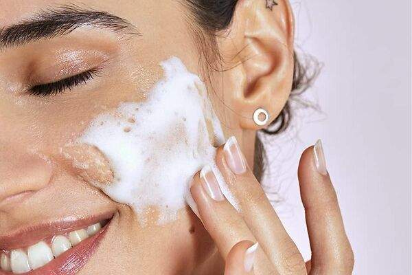 Descubre los beneficios del jabón seiseme vegano para cuidar tu piel de forma natural