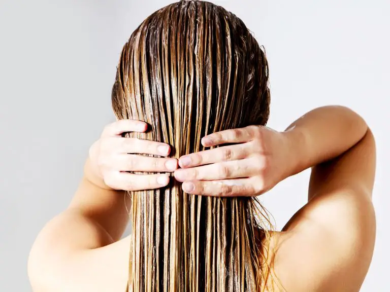 Mi experiencia al comenzar a usar jabón vegano: ¿Por qué siento el pelo pegajoso?